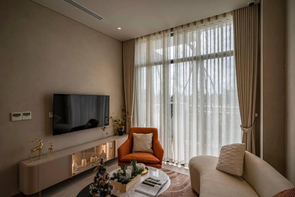 Villa The Bee - Du An Id Junction Long Thanh Esterno foto