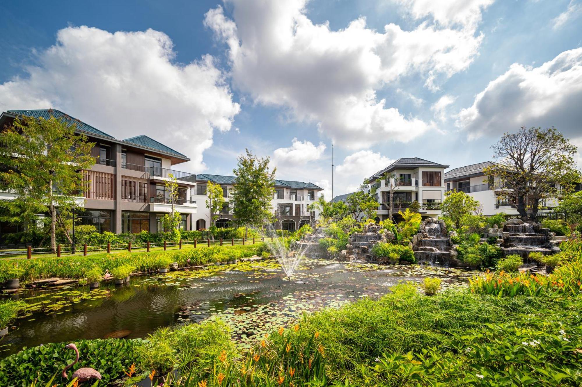 Villa The Bee - Du An Id Junction Long Thanh Esterno foto